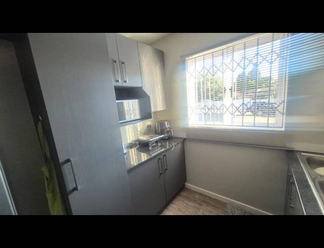 1 BEDROOM APARTMENT FOR SALE IN LINDEN